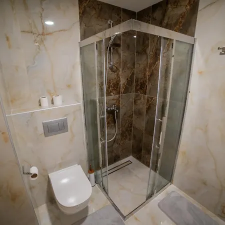Apartment Vip Bogic 92 *
